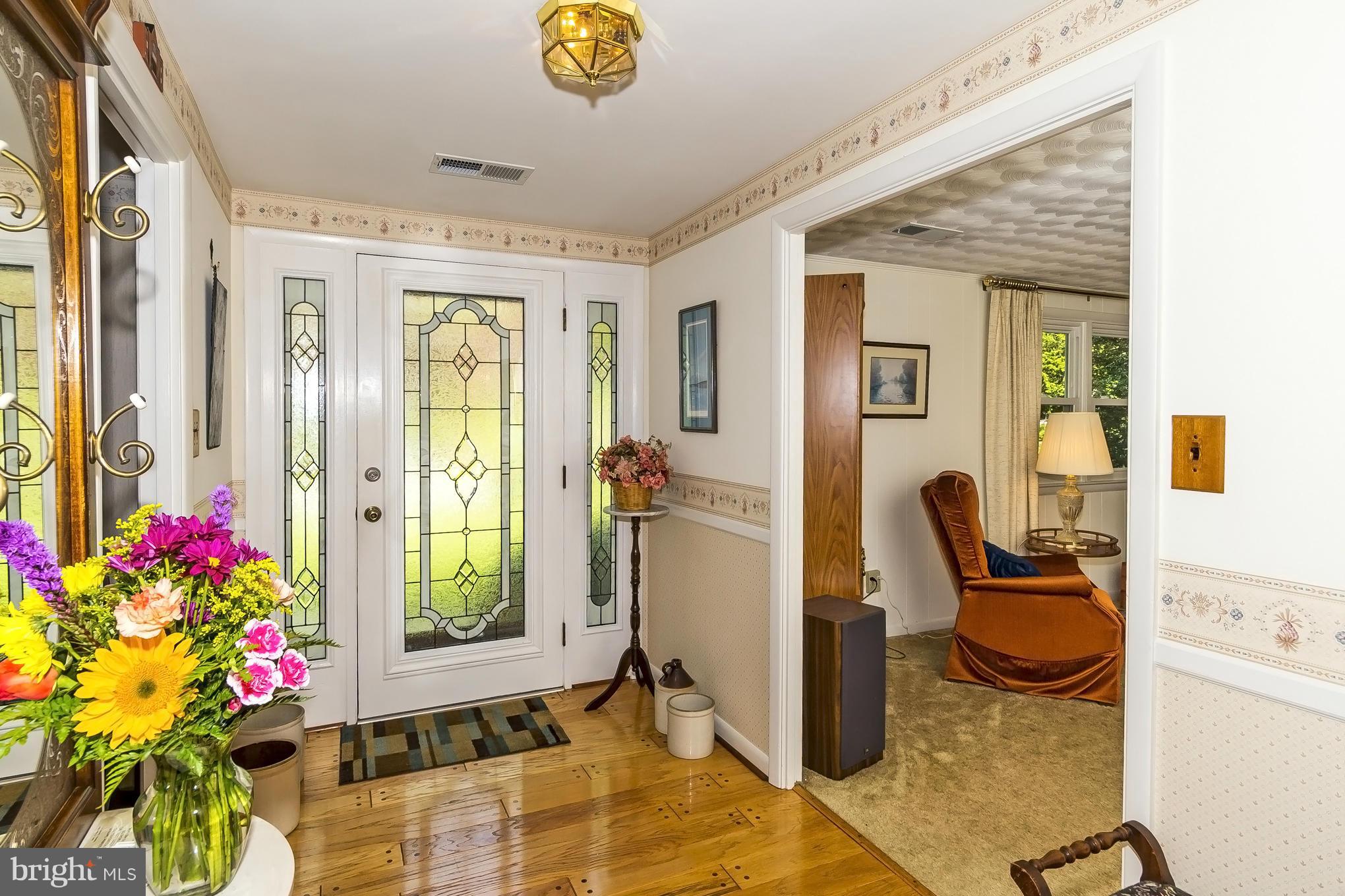4725 Roundhill Road Ellicott City, MD 21043 - Photo 4 of 30 Interior (General)