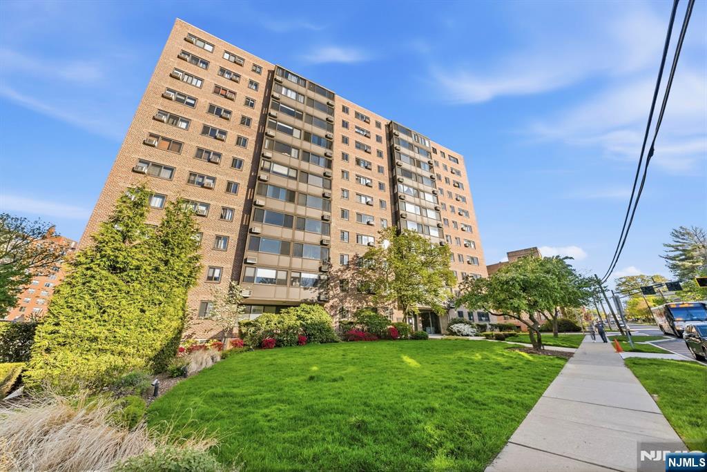 90 Prospect Avenue, Unit 8C Hackensack, NJ 07601 - Photo 24 of 29 a view of a large building