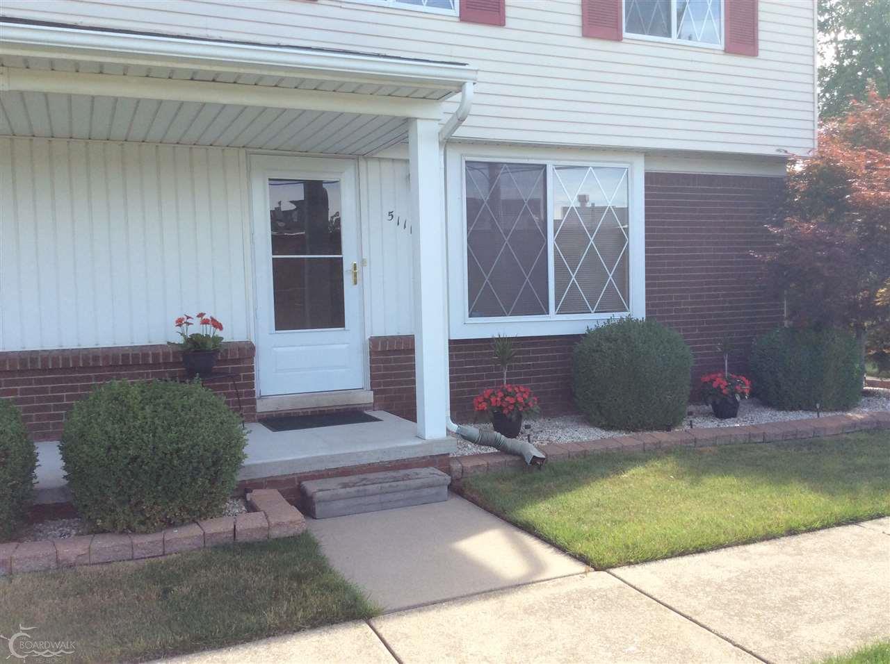 51114 South Foster Road Chesterfield, MI 48047 - Photo 2 of 38