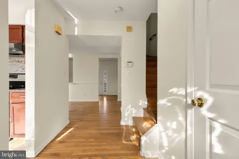 $350,000 | 970 Central Hills Lane, Hyattsville, MD 20785