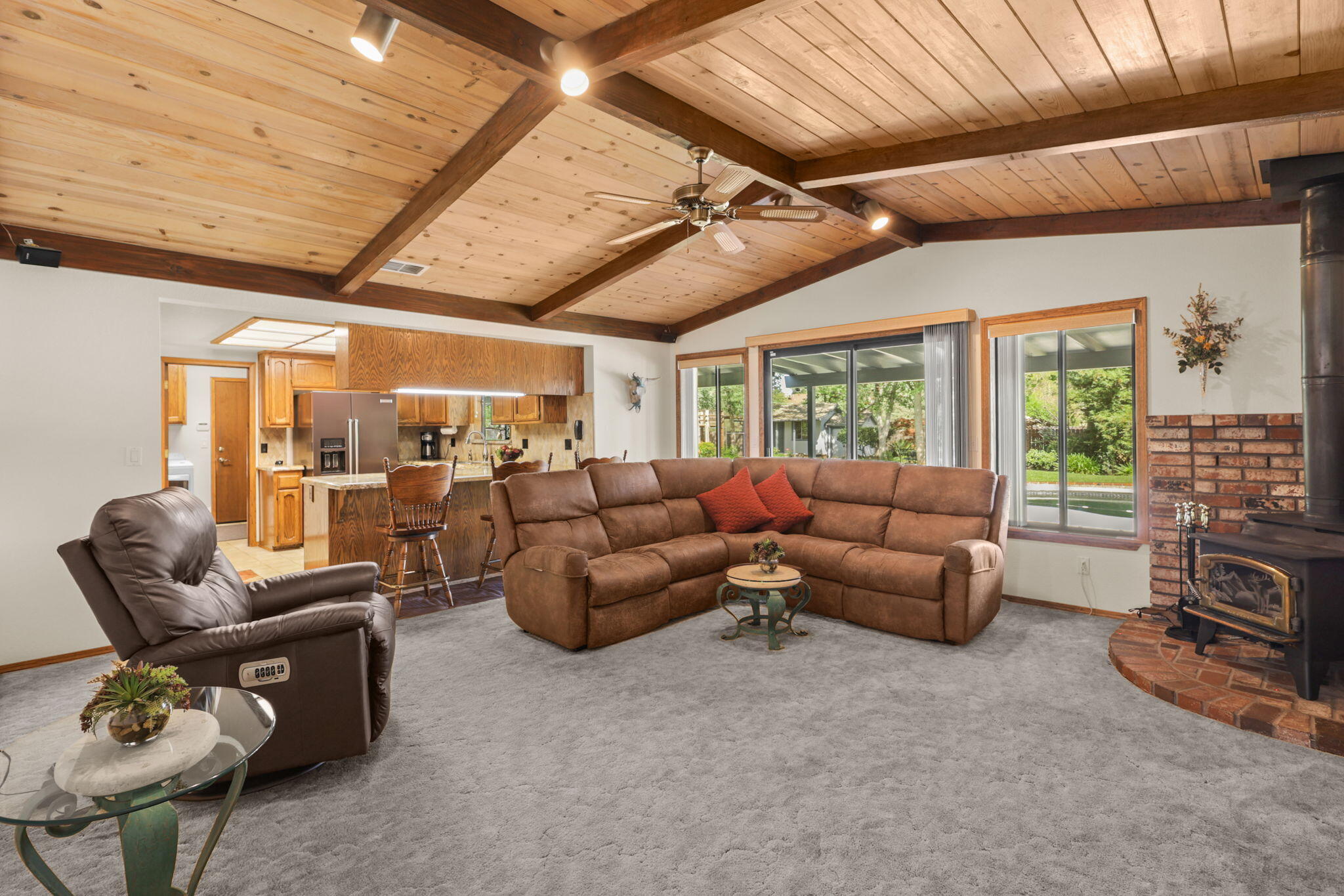 7501 Fiesta Way Redding, CA 96002 - Photo 17 of 66 51-web-or-mls-8Q0A0263