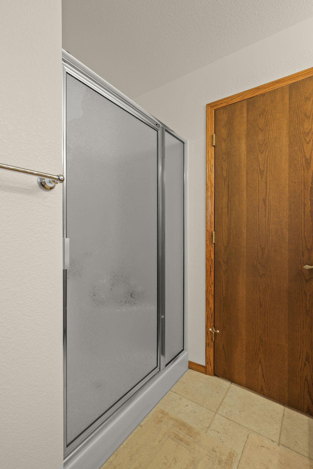 7501 Fiesta Way Redding, CA 96002 - Photo 39 of 66 66-web-or-mls-8Q0A0393_1