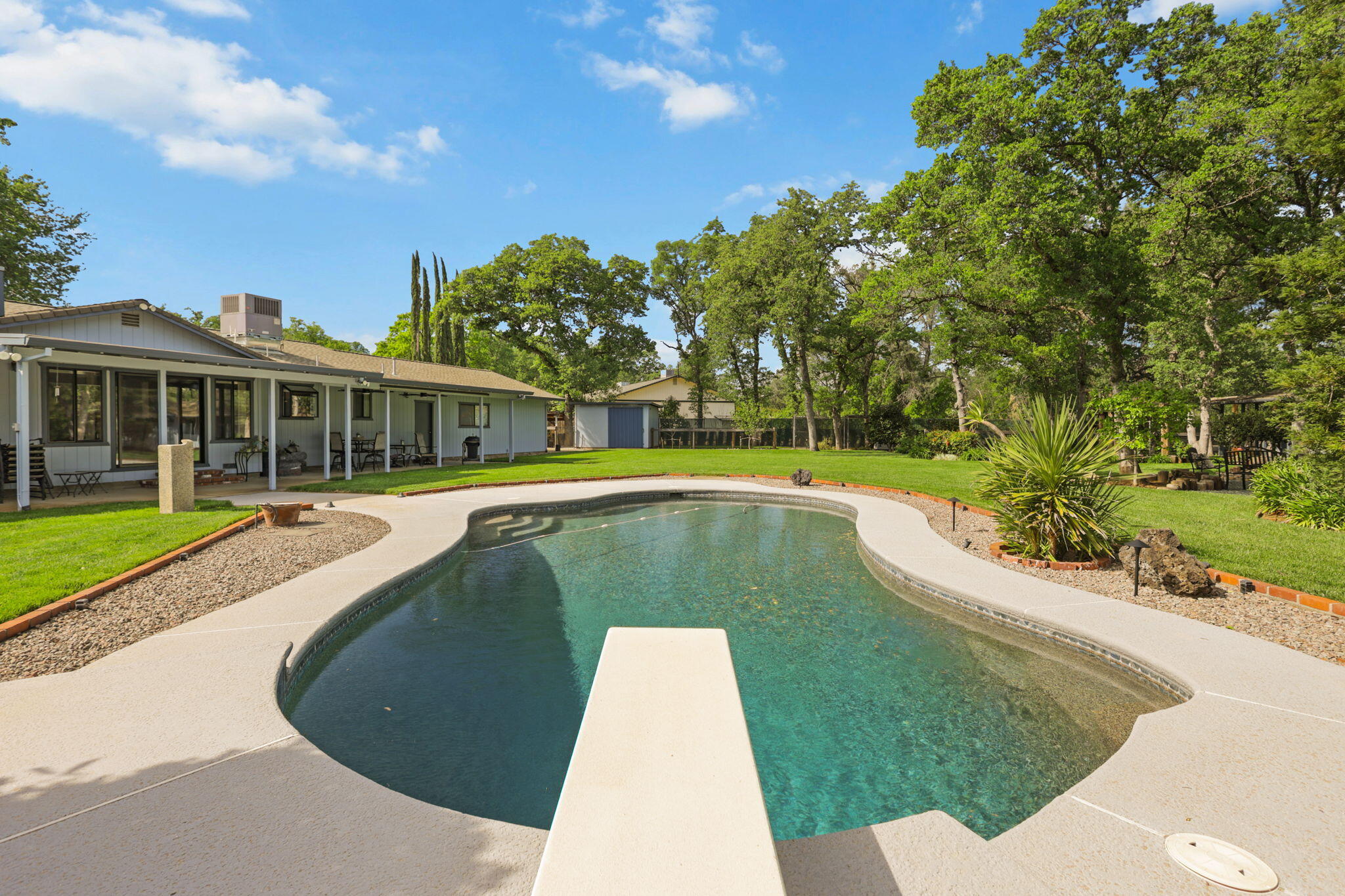 7501 Fiesta Way Redding, CA 96002 - Photo 45 of 66 93-web-or-mls-8Q0A0563