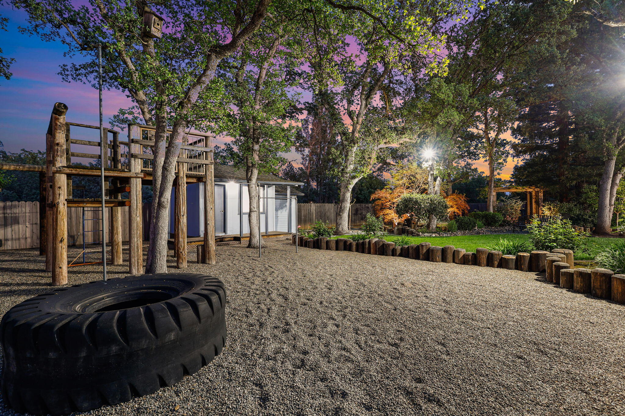 7501 Fiesta Way Redding, CA 96002 - Photo 50 of 66 27-web-or-mls-_K3A9218_1