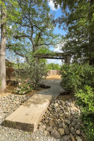 $595,000 | 7501 Fiesta Way, Redding, CA 96002