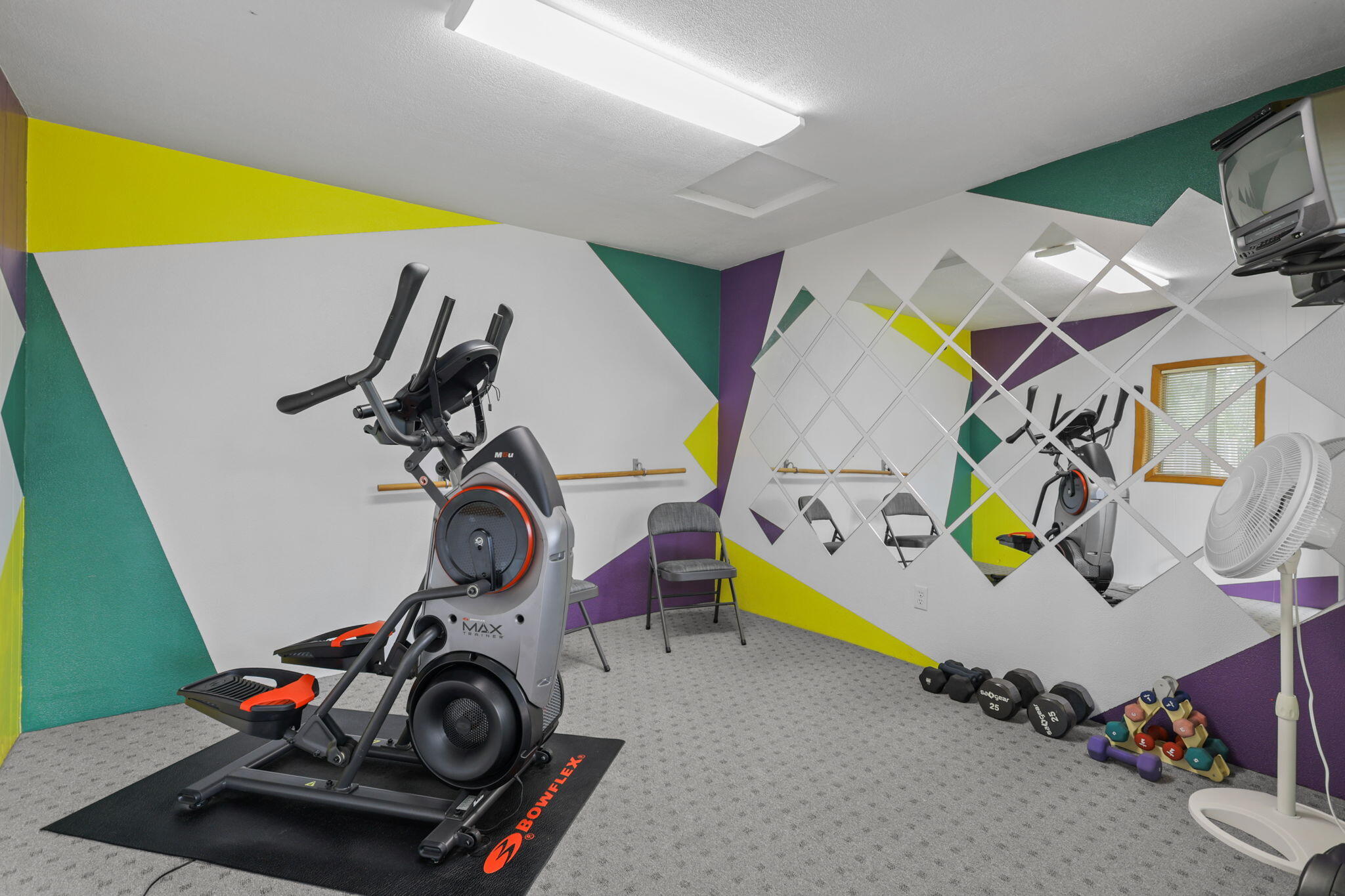 7501 Fiesta Way Redding, CA 96002 - Photo 57 of 66 83-web-or-mls-8Q0A0503