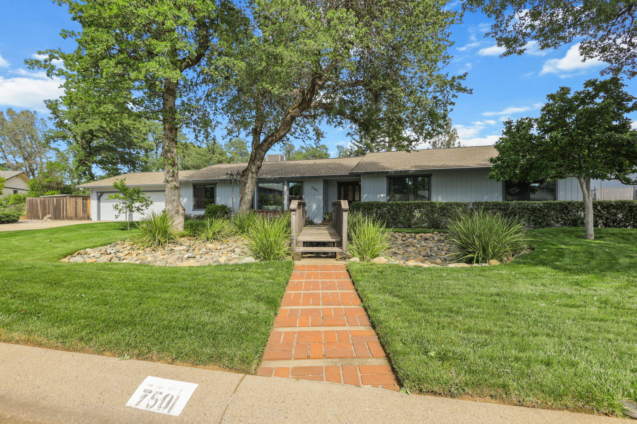 7501 Fiesta Way Redding, CA 96002 - Photo 65 of 66 105-web-or-mls-8Q0A0627