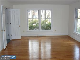 702 Kilburn Road Wilmington, DE 19803 - Photo 3 of 5 Gallery Image 3