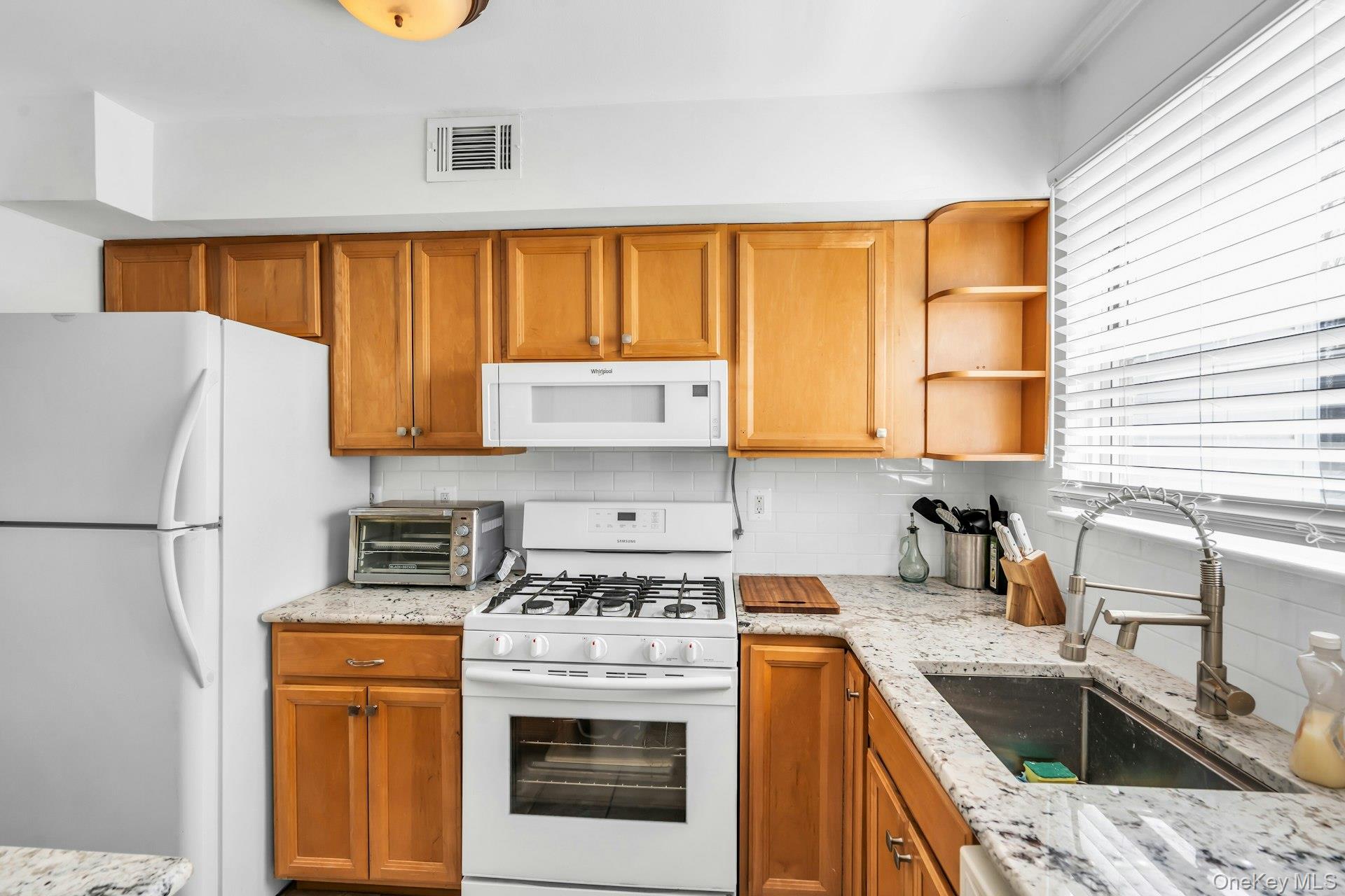 53 Rocky Point Yaphank Road, Unit 28 Rocky Point, NY 11778 - Photo 7 of 15