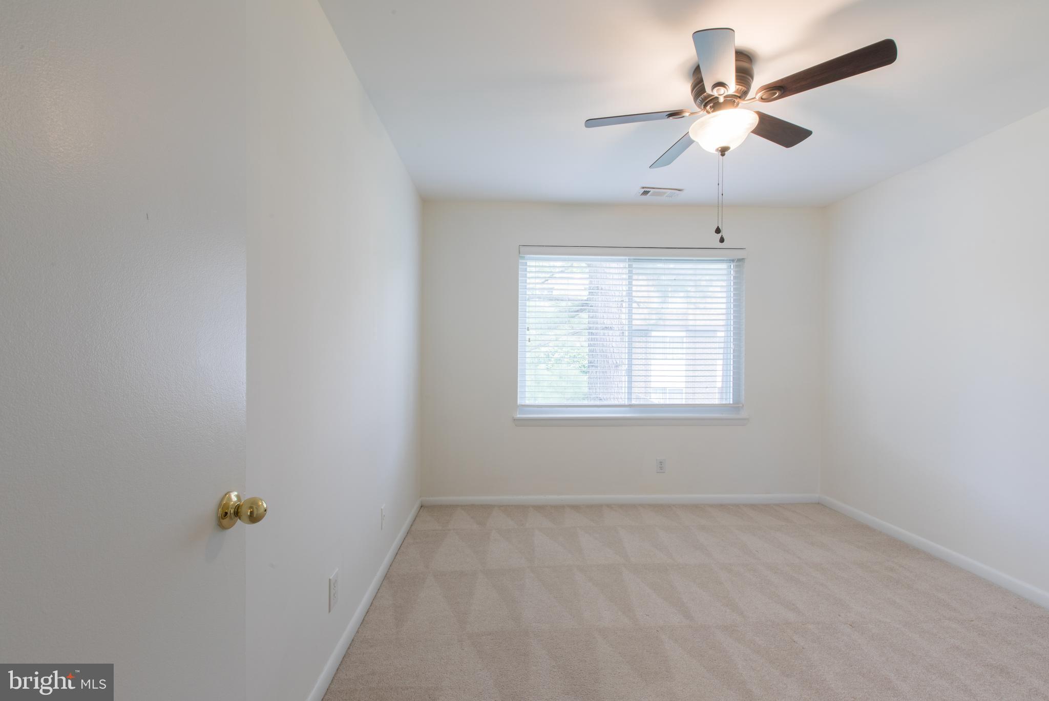 531 Summit Hall Road Gaithersburg, MD 20877 - Photo 28 of 48