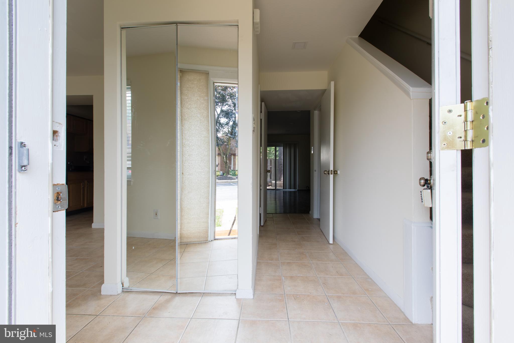 531 Summit Hall Road Gaithersburg, MD 20877 - Photo 4 of 48