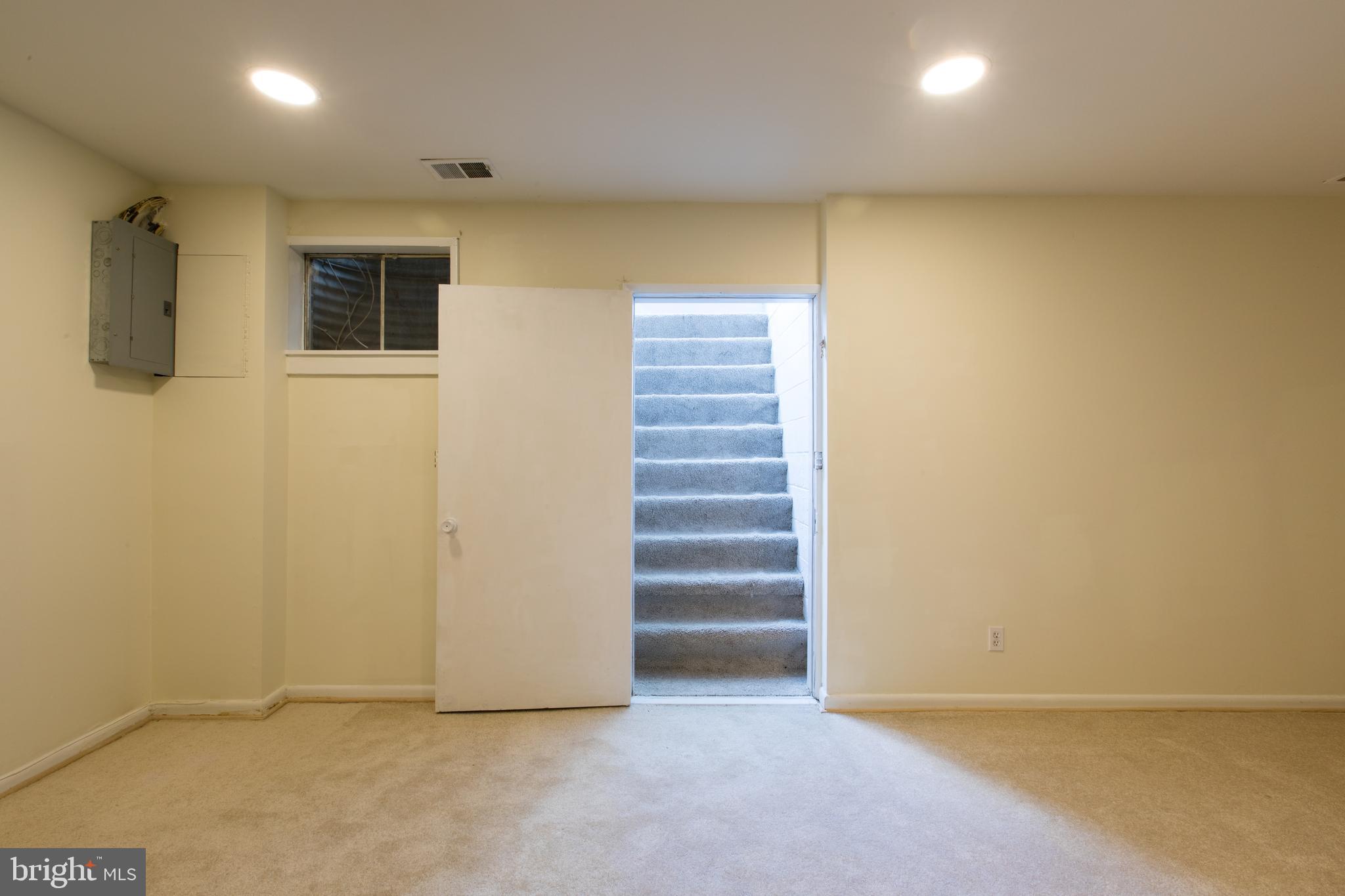531 Summit Hall Road Gaithersburg, MD 20877 - Photo 32 of 48
