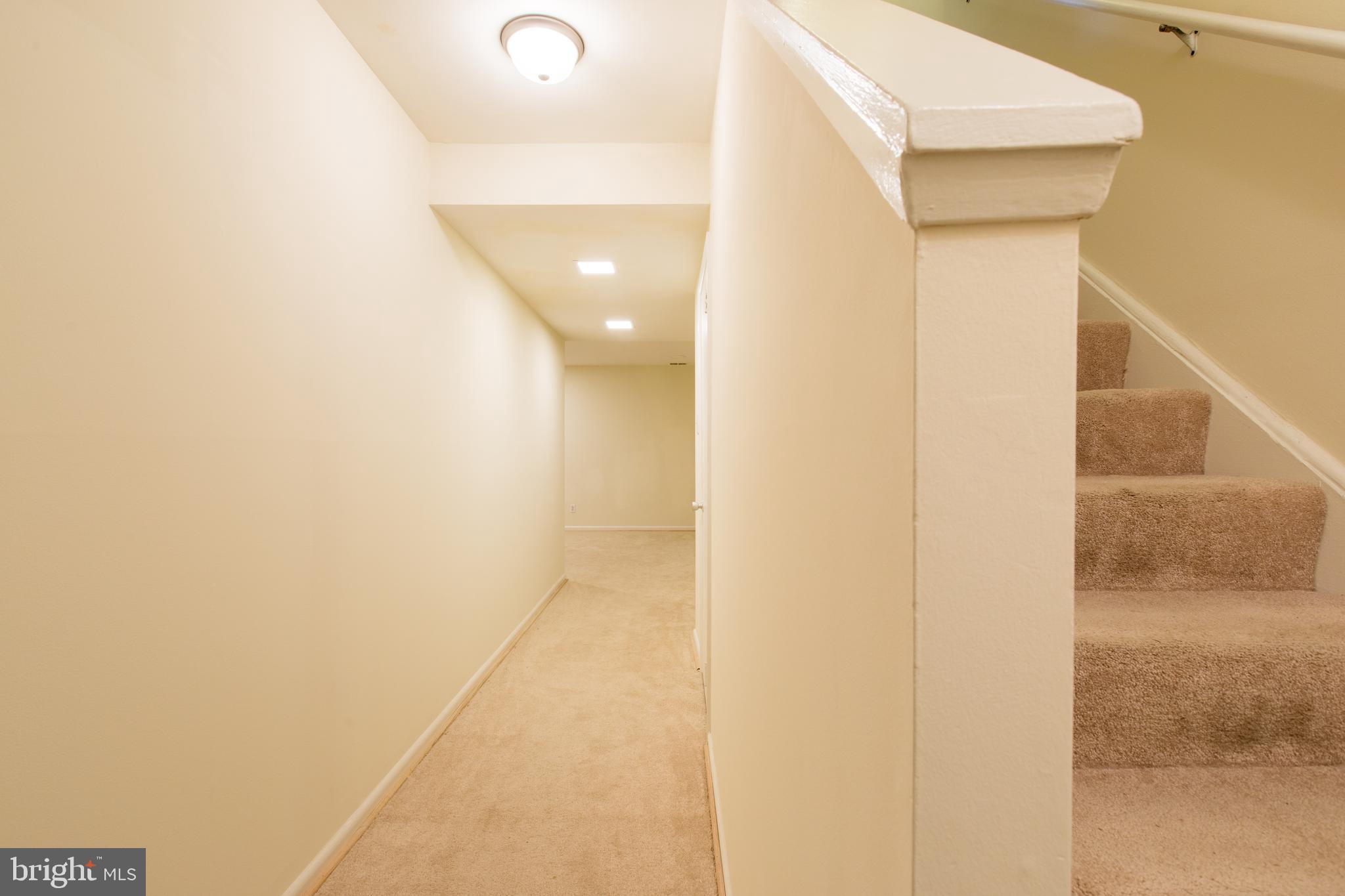 531 Summit Hall Road Gaithersburg, MD 20877 - Photo 33 of 48