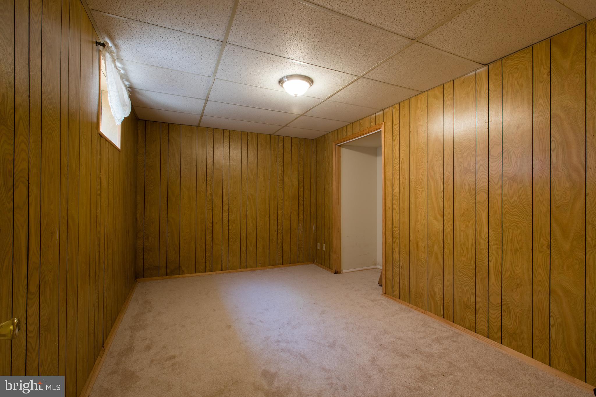 531 Summit Hall Road Gaithersburg, MD 20877 - Photo 39 of 48
