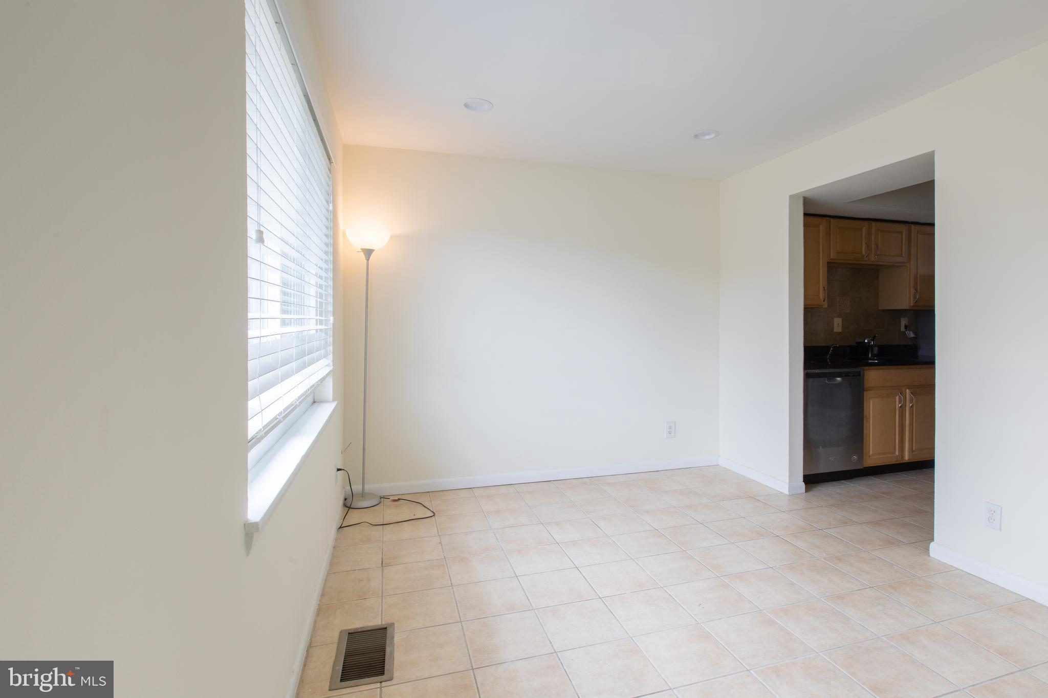 531 Summit Hall Road Gaithersburg, MD 20877 - Photo 7 of 48