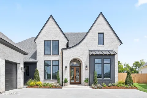 $1,015,000 | 314 Abercrombie Way, Broussard, LA 70592