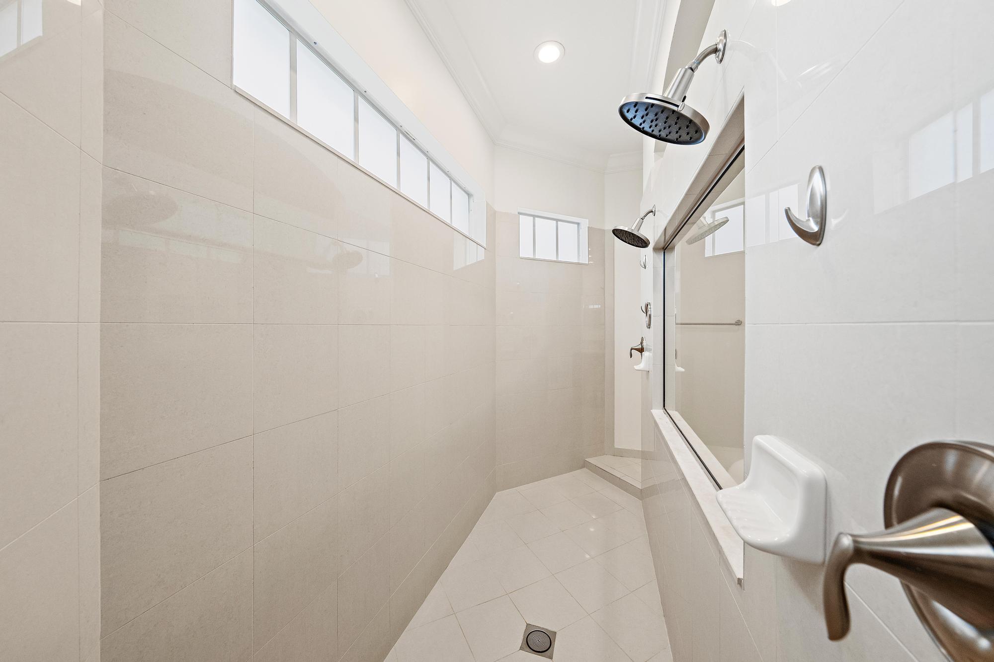 340 Rudder Cay Way Jupiter, FL 33458 - Photo 24 of 87 Primary Bath / Shower