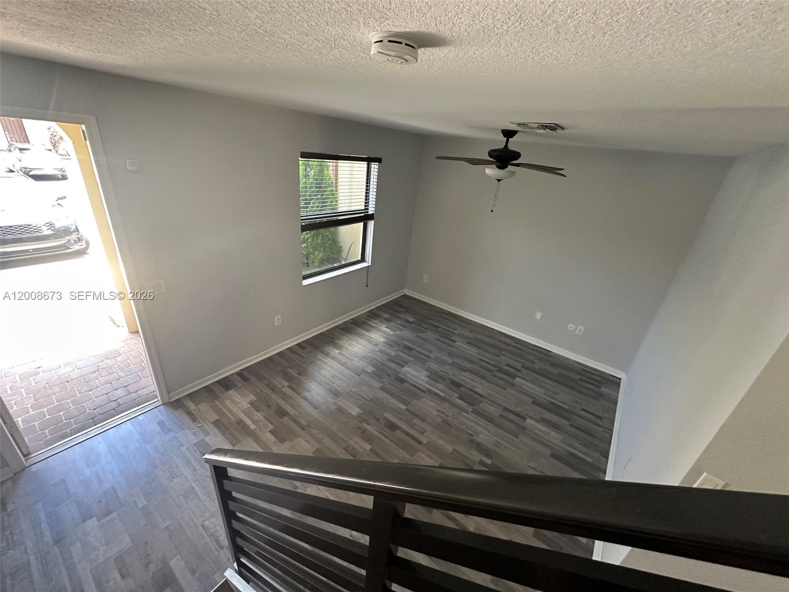 3211 Southeast 6th Street Homestead, FL 33033 - Photo 6 of 41