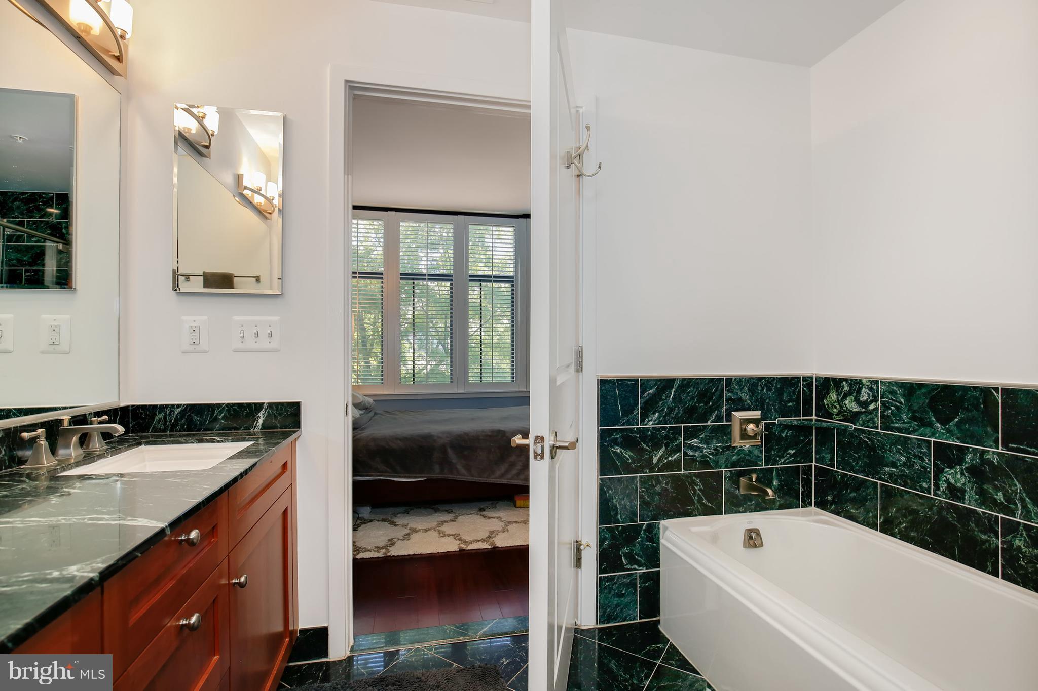 4301 Military Road Northwest, Unit 314 Washington, DC 20015 - Photo 18 of 27 Bath (Master)