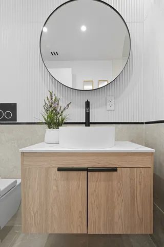 $2,249,000 | 19 North Henry Street, Unit 1B | Williamsburg