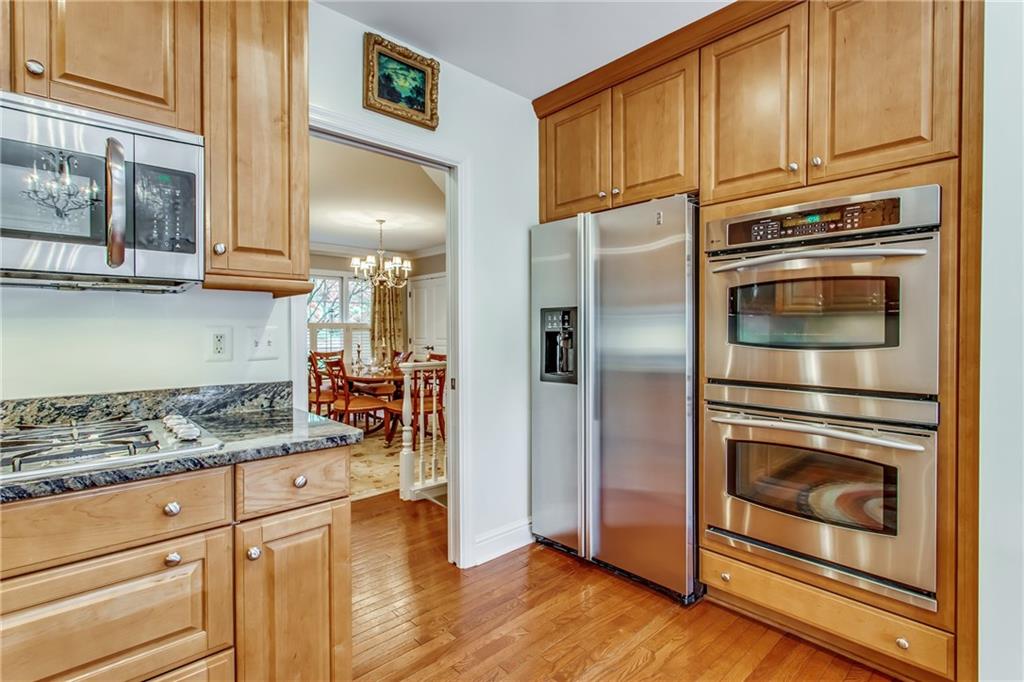 514 Farndale Road Pittsburgh, PA 15215 - Photo 6 of 25 Gallery Image 6