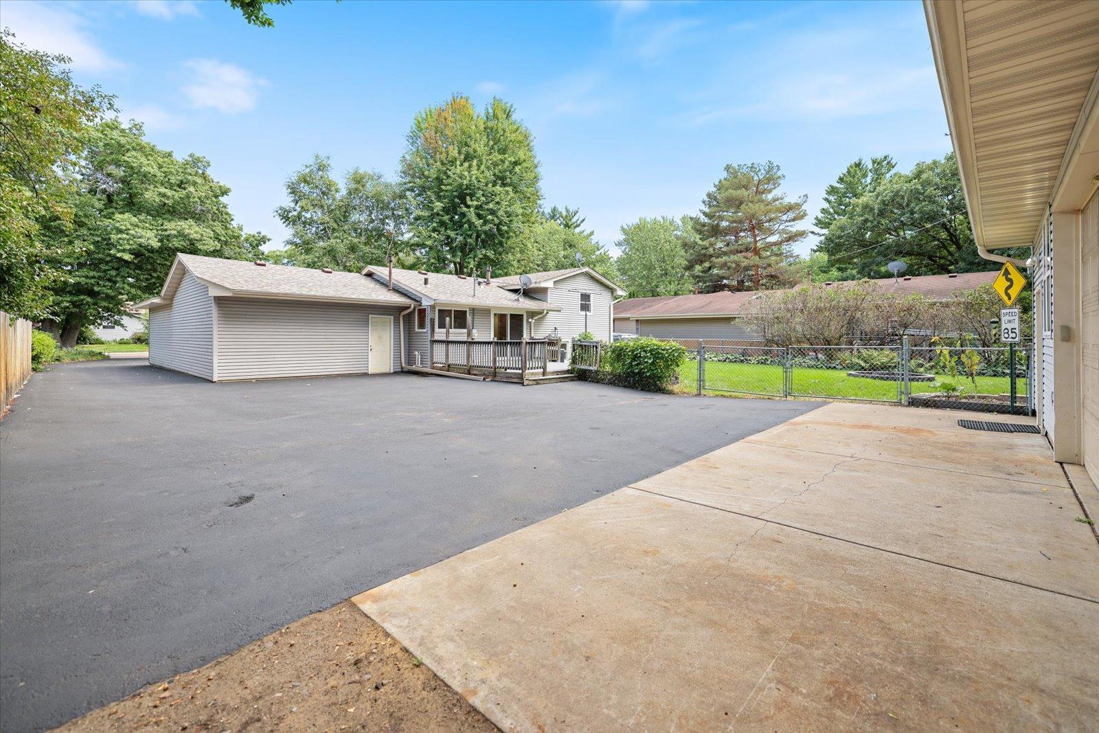 8378 Groveland Road Mounds View, MN 55112 - Photo 7 of 69 Gallery Image 7