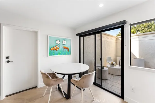 $1,299,500 | 45 Morena, Irvine, CA 92612