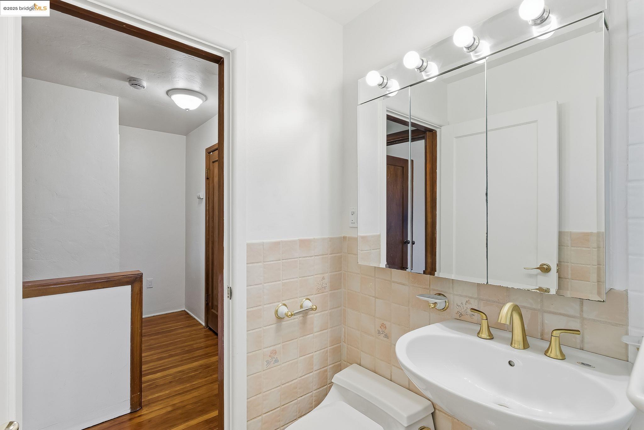 109 Cypress Street, Unit C Alameda, CA 94501 - Photo 15 of 28