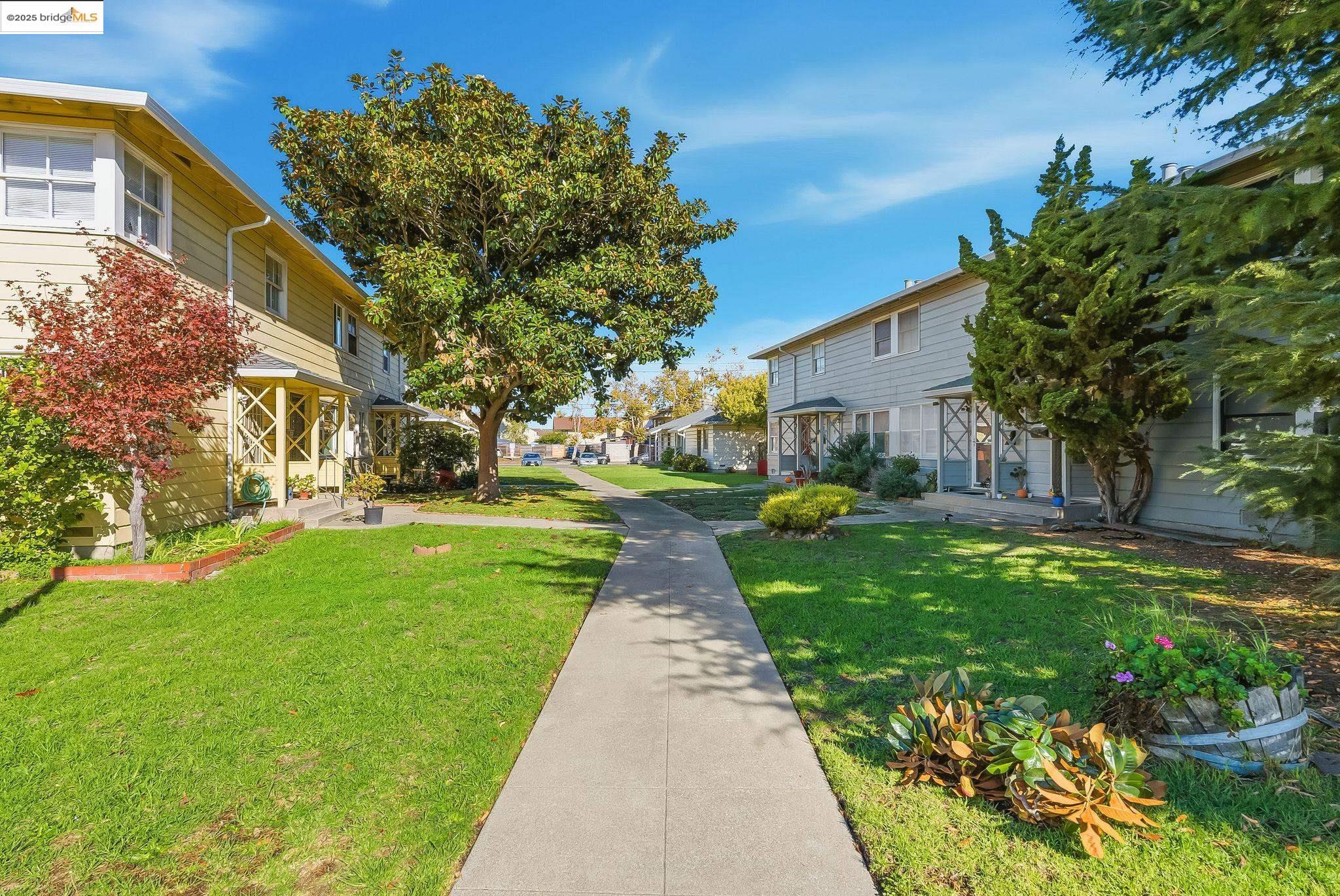 109 Cypress Street, Unit C Alameda, CA 94501 - Photo 3 of 28