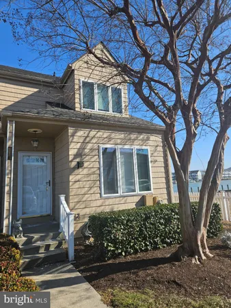 $379,900 | 200 Market Square, Unit 14A, Cambridge, MD 21613