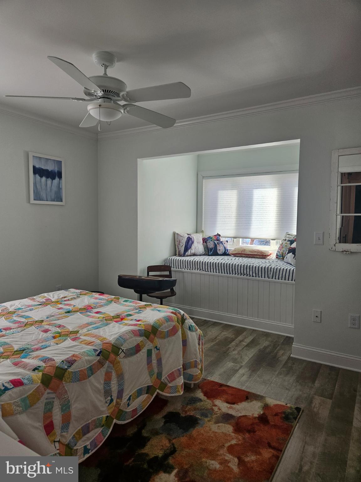 200 Market Square, Unit 14A Cambridge, MD 21613 - Photo 29 of 59 Bright and inviting bedroom with cozy nook.