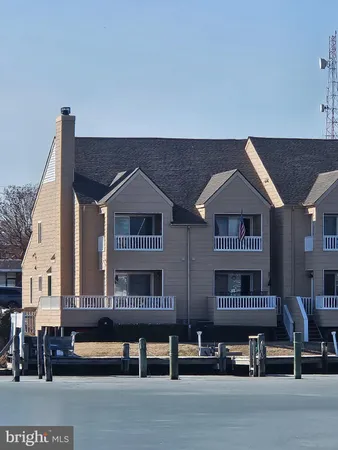 $379,900 | 200 Market Square, Unit 14A, Cambridge, MD 21613
