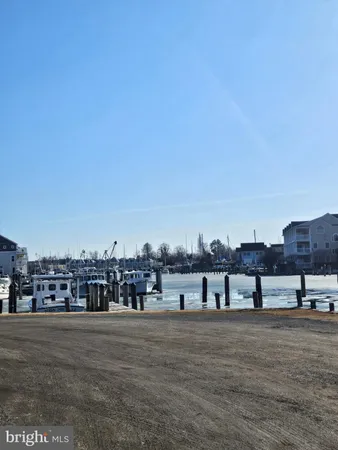 $379,900 | 200 Market Square, Unit 14A, Cambridge, MD 21613