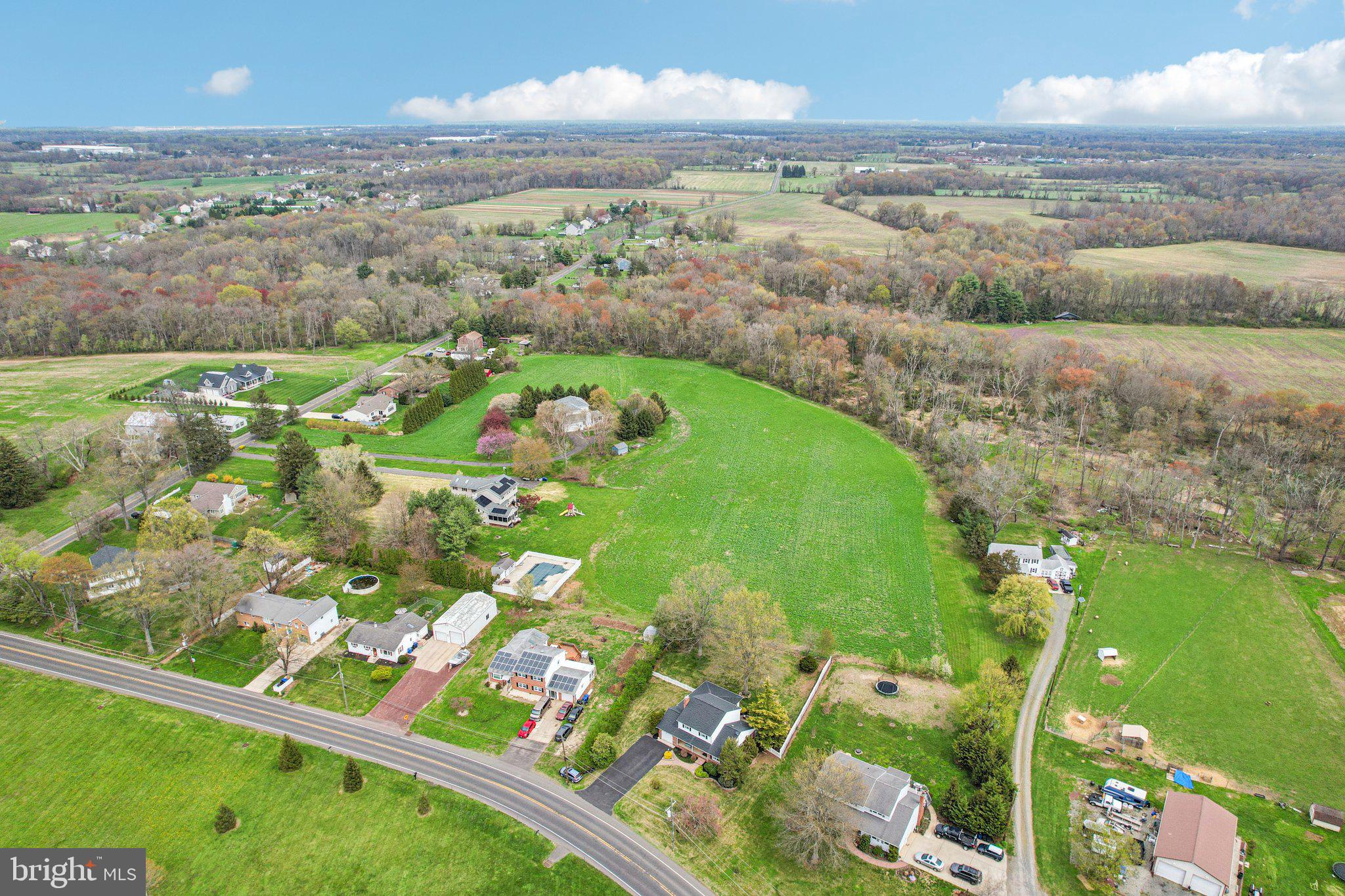 25618 Mt Pleasant Road Columbus, NJ 08022 - Photo 44 of 61 a view of a city