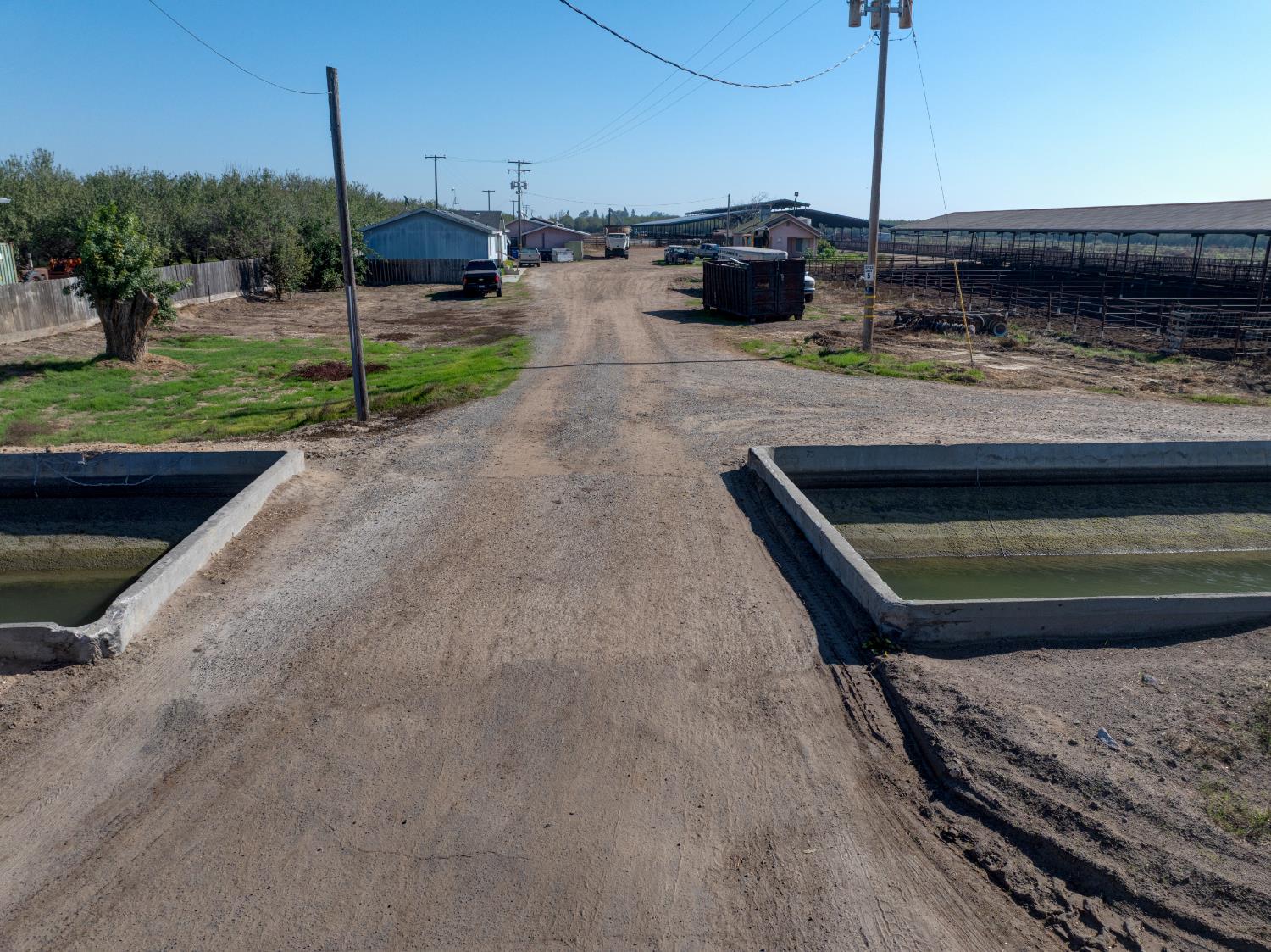 3918 South Kilroy Road Turlock, CA 95380 - Photo 13 of 13 a park view with a wooden fence