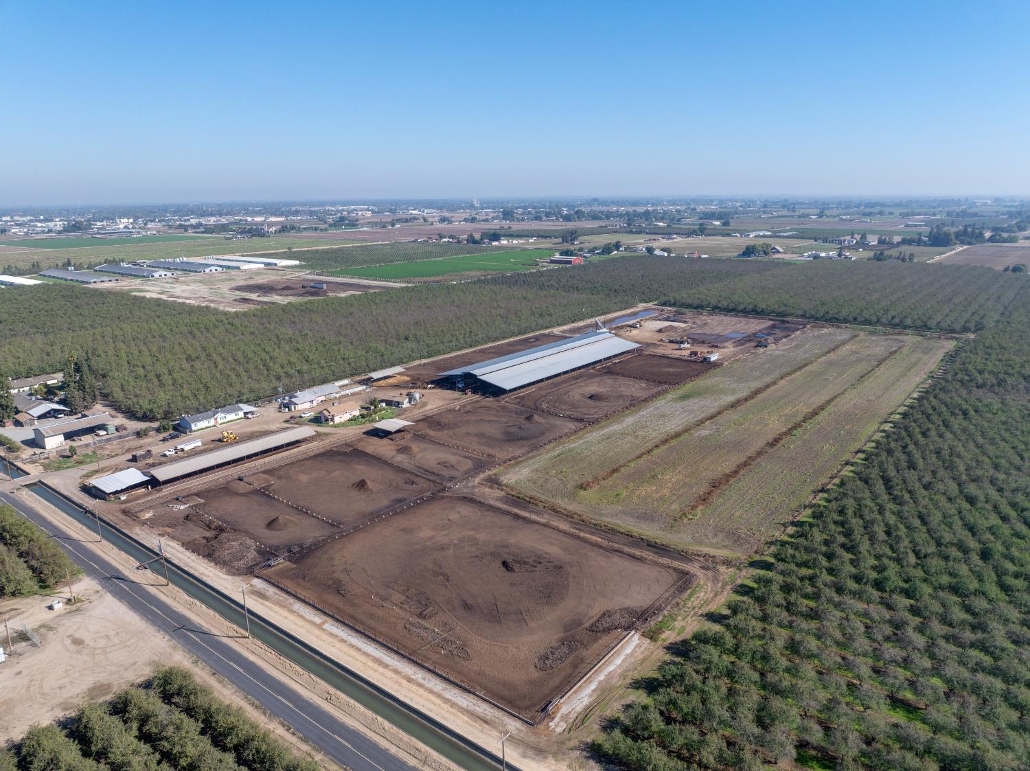 3918 South Kilroy Road Turlock, CA 95380 - Photo 4 of 13 a view of a city