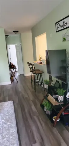 $194,999 | 9517 Amberdale Court, Unit 202, Riverview, FL 33578