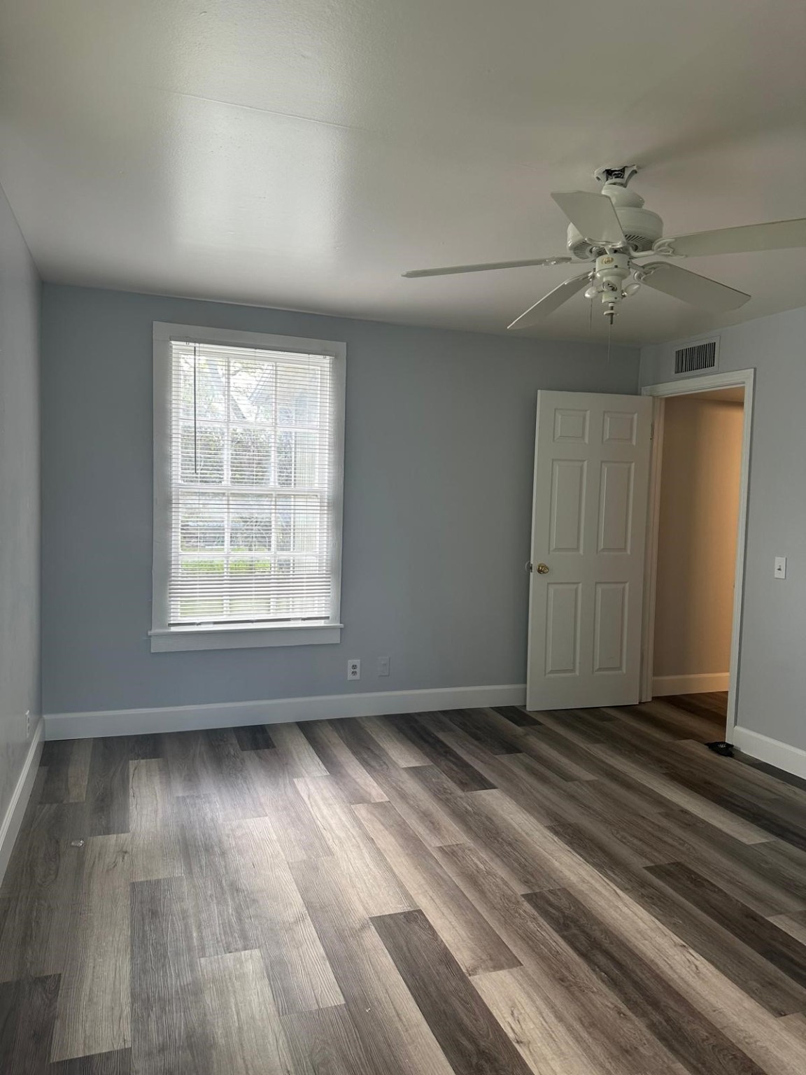 800 Travis Street, Unit REDBUD Columbus, TX 78934 - Photo 13 of 14