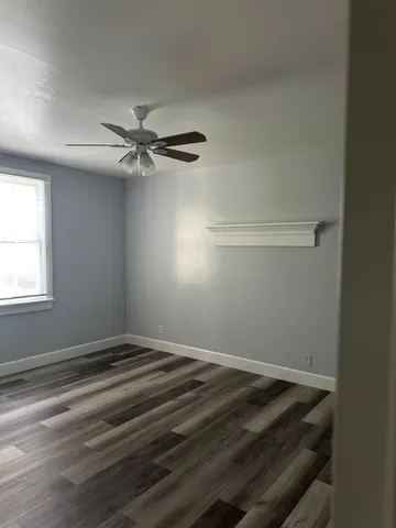 $1,150 | 800 Travis Street, Unit REDBUD, Columbus, TX 78934