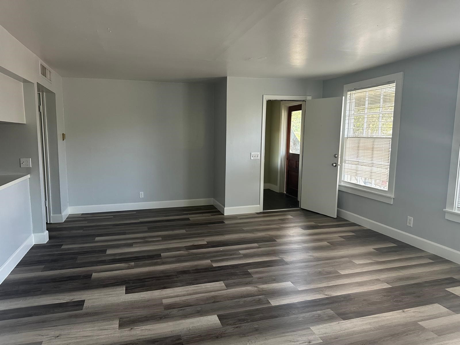 800 Travis Street, Unit REDBUD Columbus, TX 78934 - Photo 3 of 14