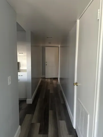 $1,150 | 800 Travis Street, Unit REDBUD, Columbus, TX 78934