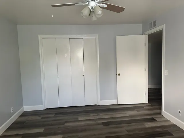 $1,150 | 800 Travis Street, Unit REDBUD, Columbus, TX 78934