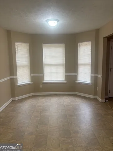 $1,875 | 3660 Scotland Lane Southwest, Snellville, GA 30039