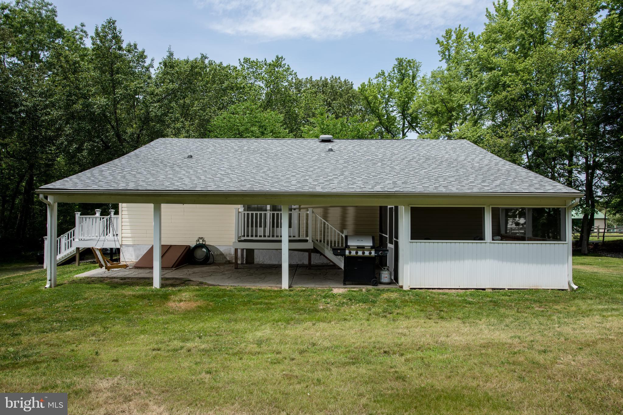666 Hance Point Road North East, MD 21901 - Photo 23 of 36 Back of home