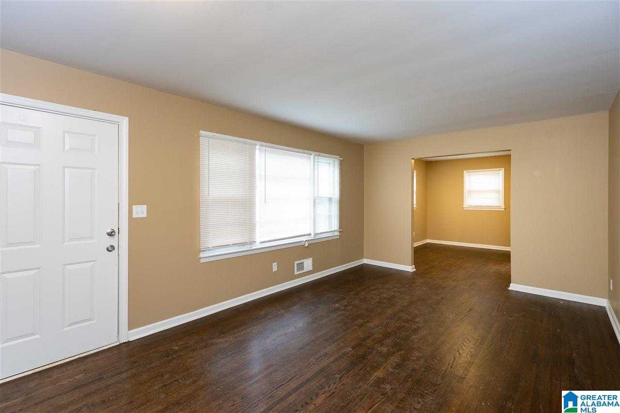 320 Sunhill Road Northwest Birmingham, AL 35215 - Photo 2 of 7