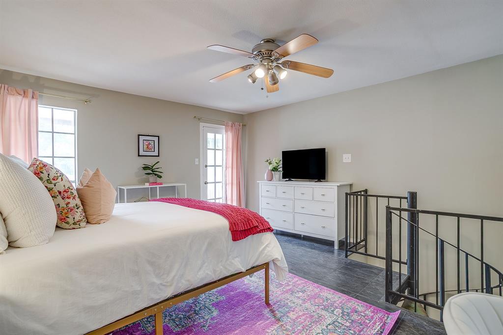 1211 Roaring Springs Road Fort Worth, TX 76114 - Photo 17 of 33