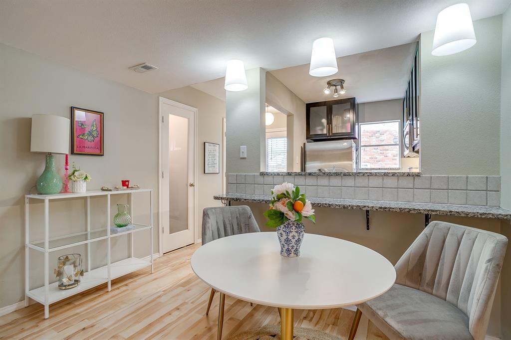 1211 Roaring Springs Road Fort Worth, TX 76114 - Photo 10 of 33