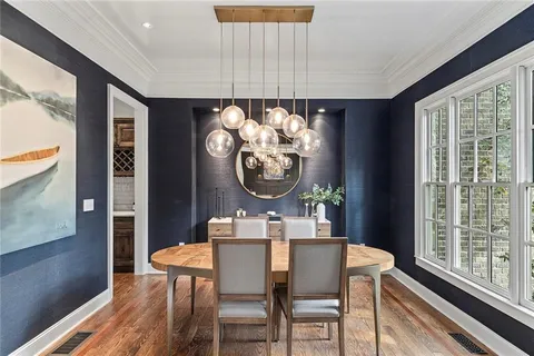 $1,595,000 | 590 Windsor Parkway, Atlanta, GA 30342