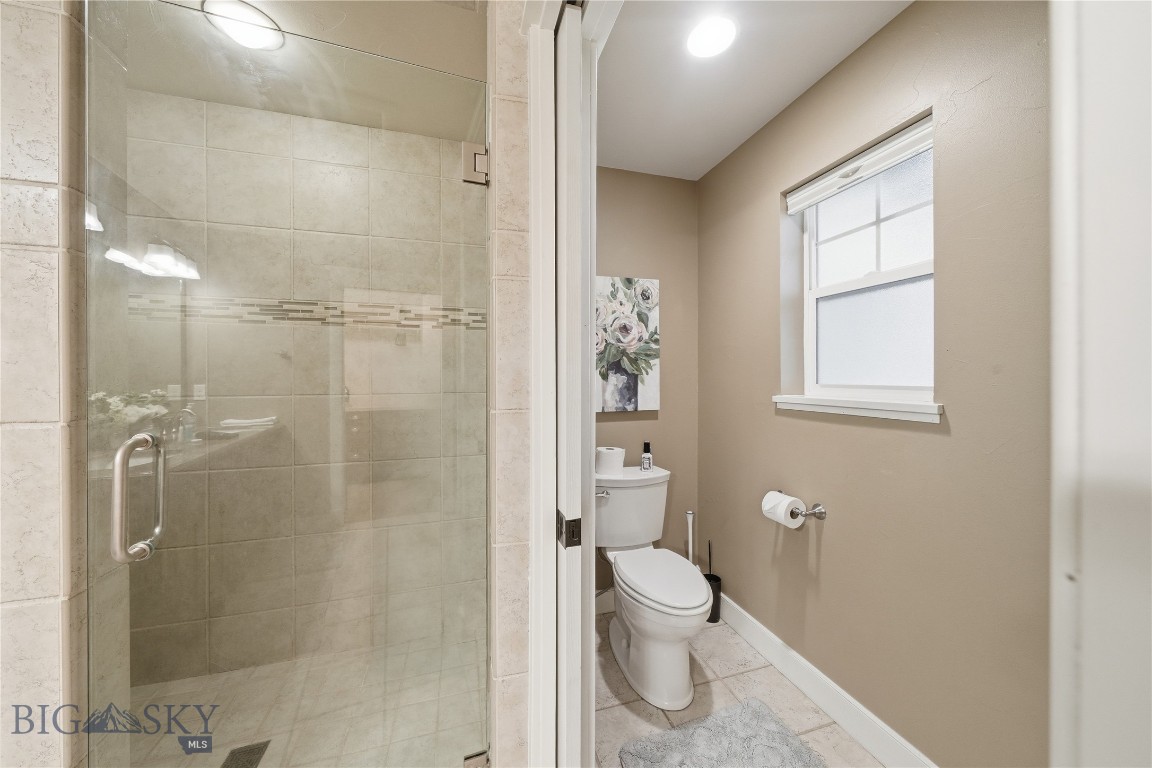 170 Bridger Rdg Run Manhattan, MT 59741 - Photo 23 of 88 Primary bathroom