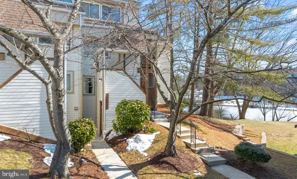 $355,000 | 18303 Leman Lake Drive, Unit 708, Olney, MD 20832